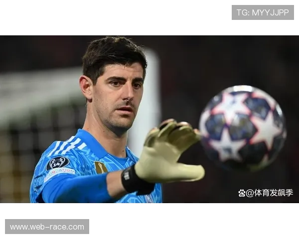 库尔图瓦扑救脱手酿失球，赛后神情落寞引人关注